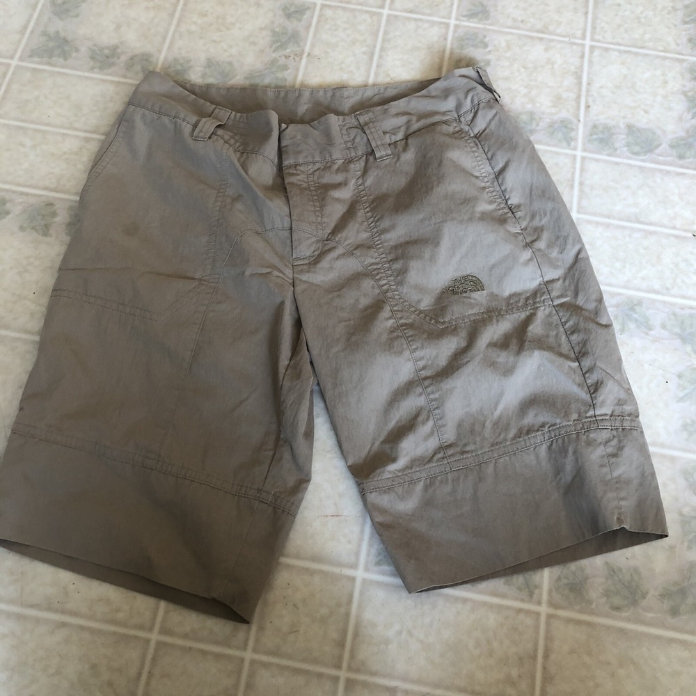 The North Face tan Ripstop Inner waist drawstrin Nylon Hiking Womens Shorts Sz 8